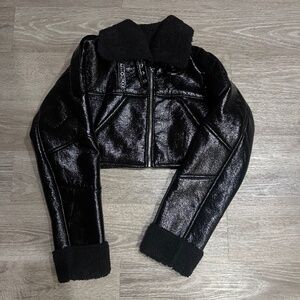 pretty little thing black borg lined panelled cropped aviator